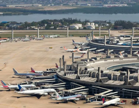 Como se preparar para um voo com cadeira de rodas no Rio de Janeiro: Dicas úteis